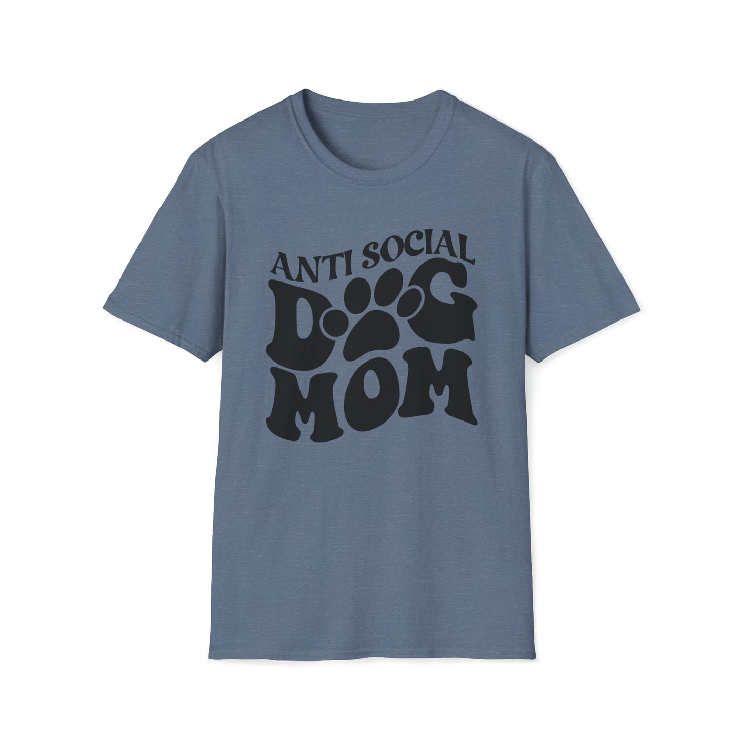 ANTISOCIAL DOG MOM - Unisex Softstyle T-Shirt