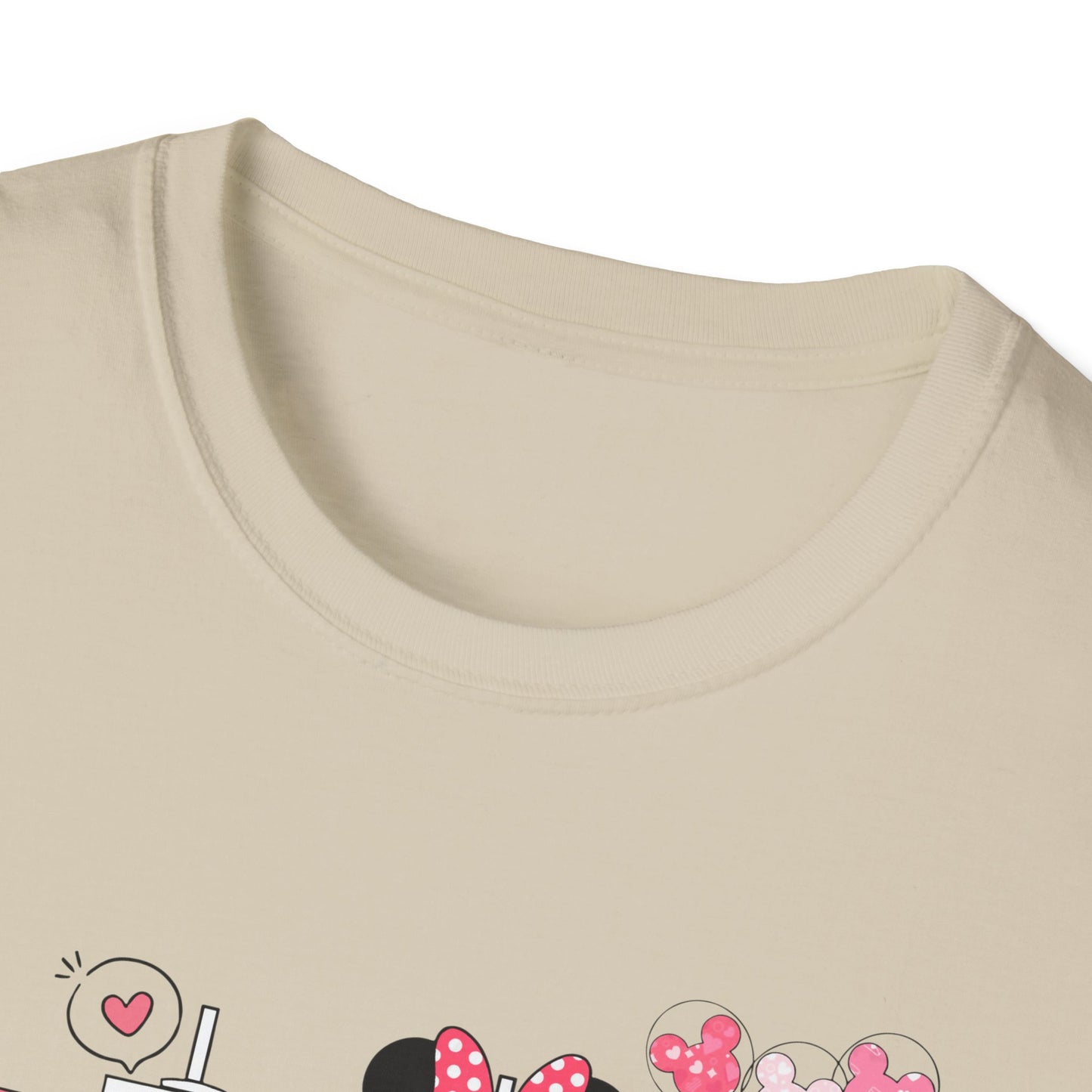 Minnie Valentine's Day Cup - Unisex Softstyle T-Shirt