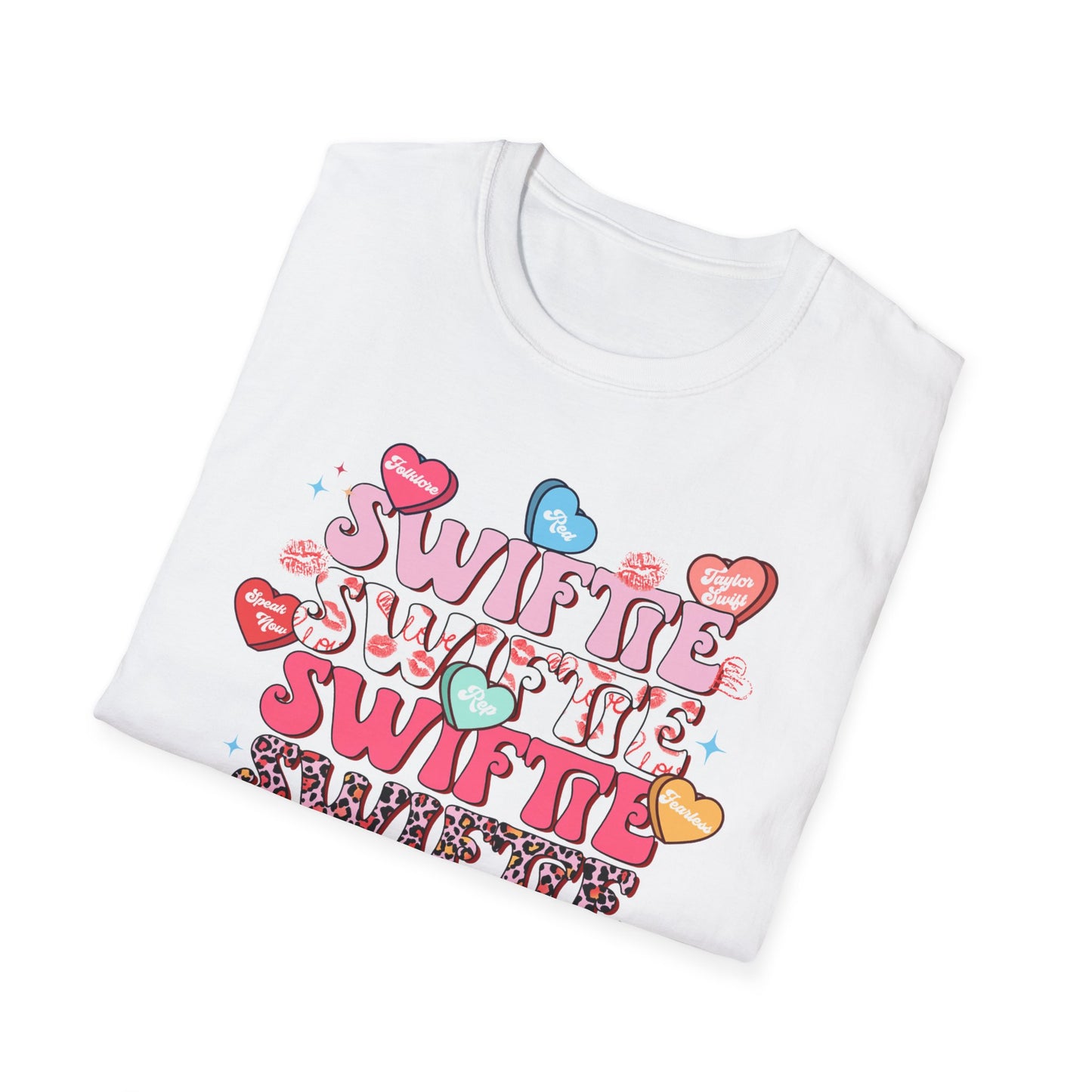 SWIFTIE - Unisex Softstyle T-Shirt