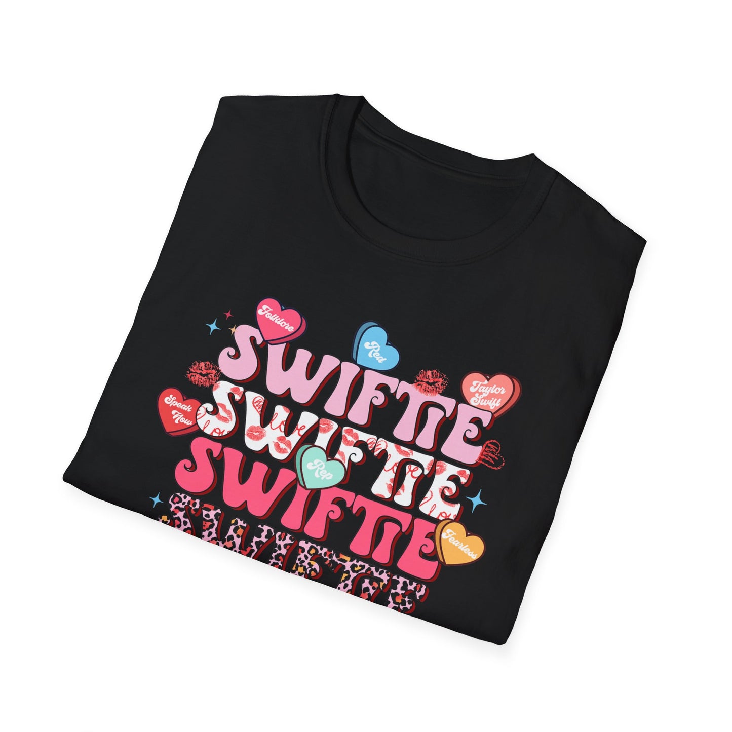 SWIFTIE - Unisex Softstyle T-Shirt