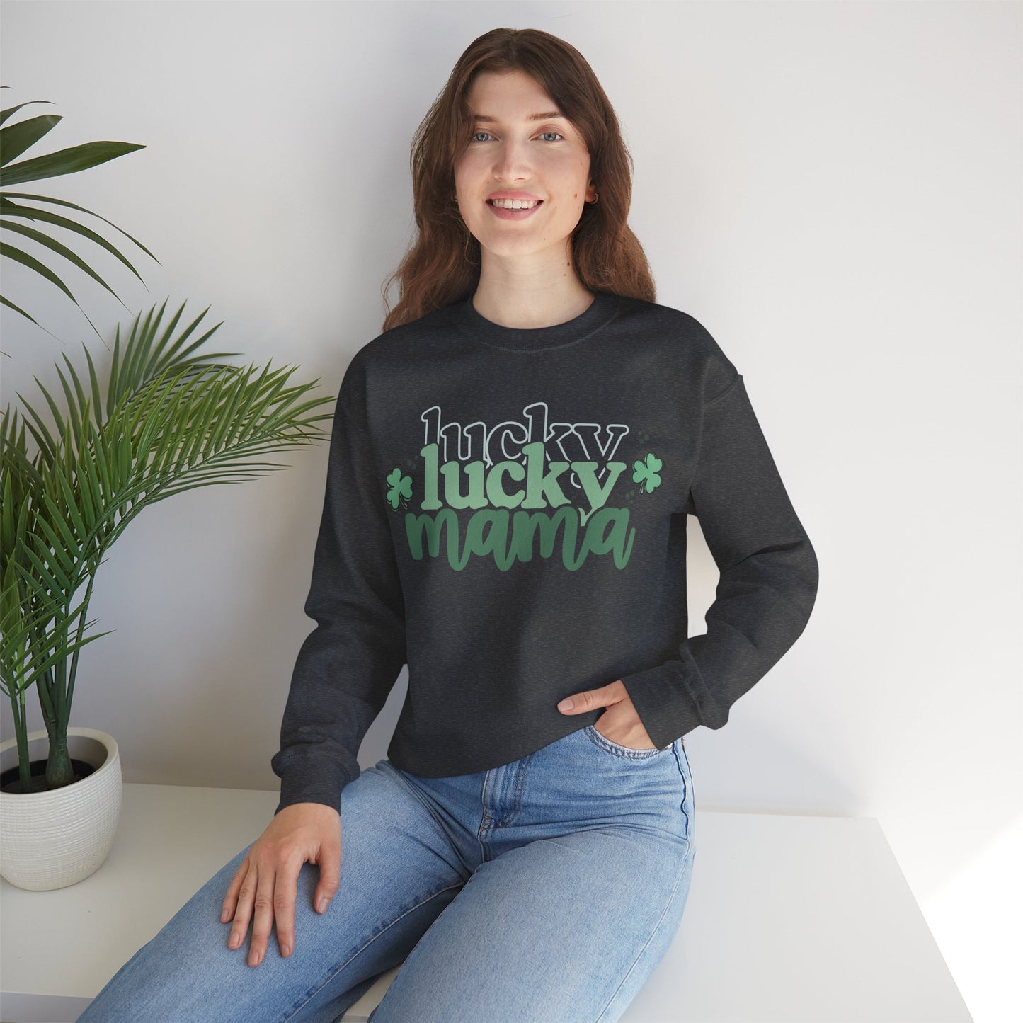 Lucky MAMA - Crewneck Sweatshirt