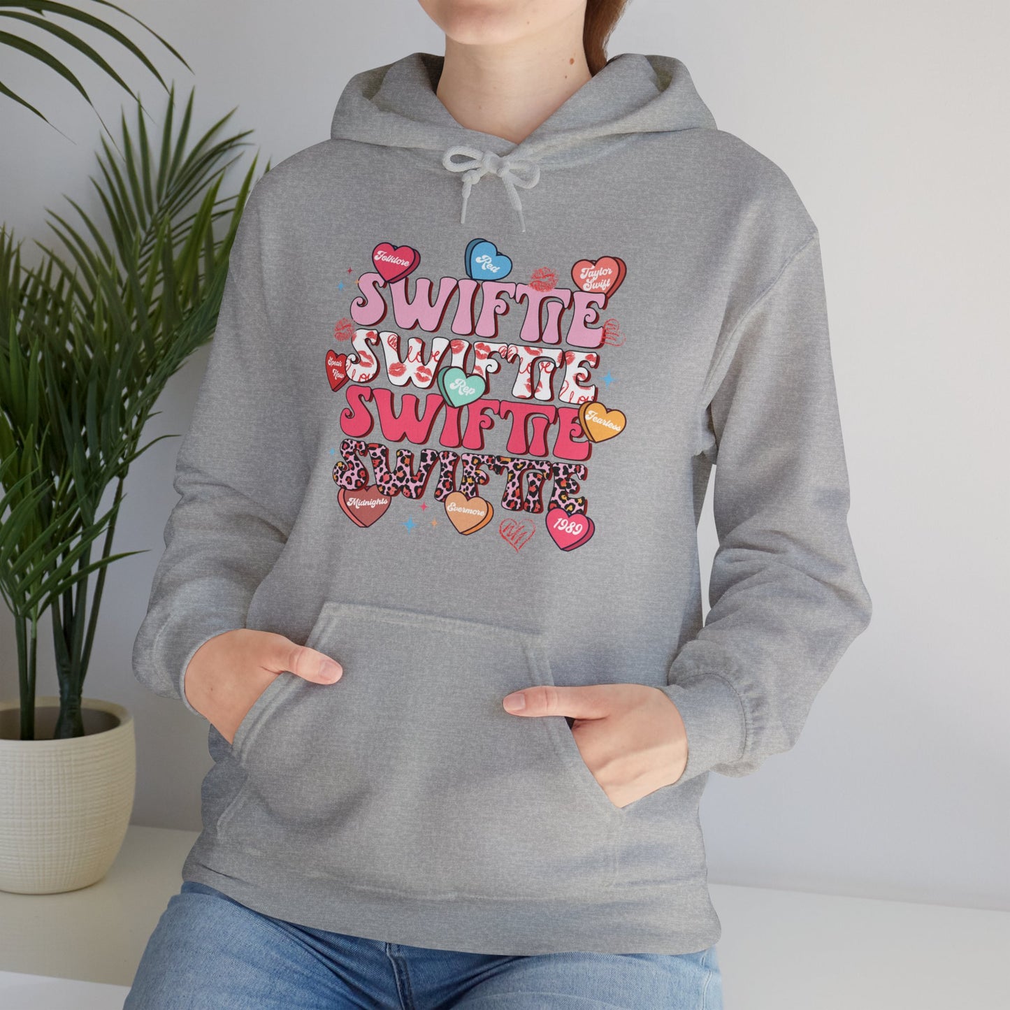 SWIFTIE - Hooded Sweatshirt