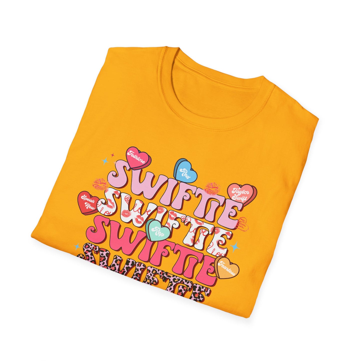 SWIFTIE - Unisex Softstyle T-Shirt