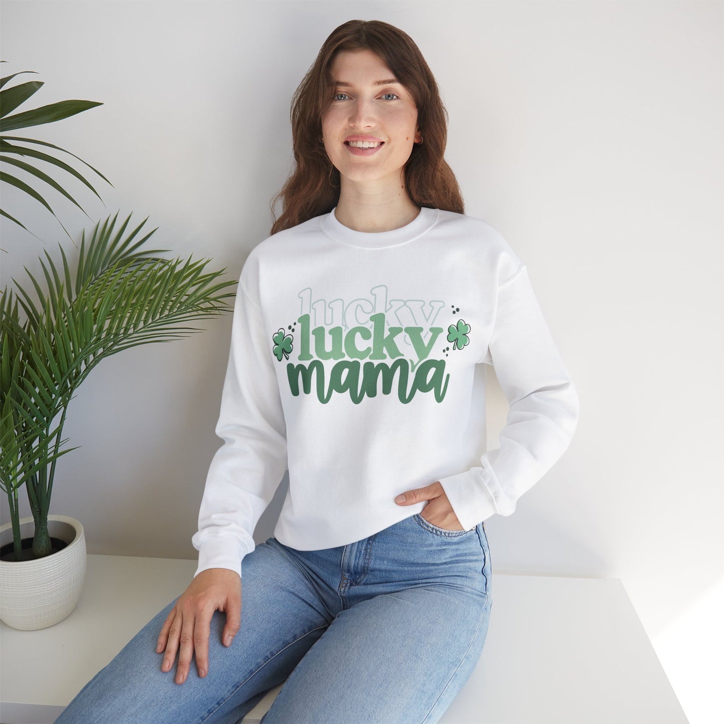 Lucky MAMA - Crewneck Sweatshirt