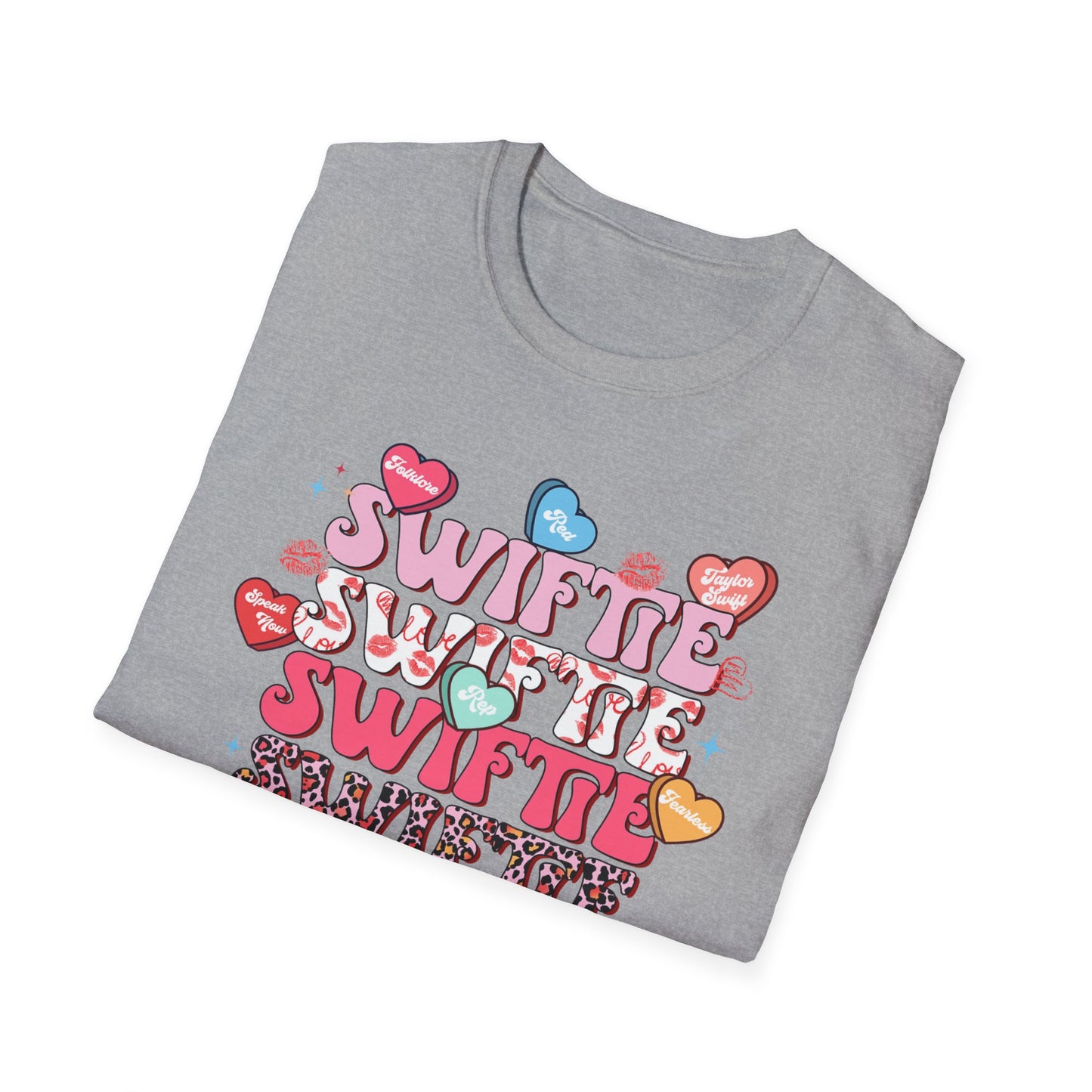 SWIFTIE - Unisex Softstyle T-Shirt