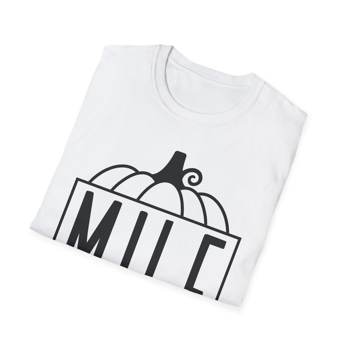 Pumpkin MILF - Unisex Softstyle T-Shirt